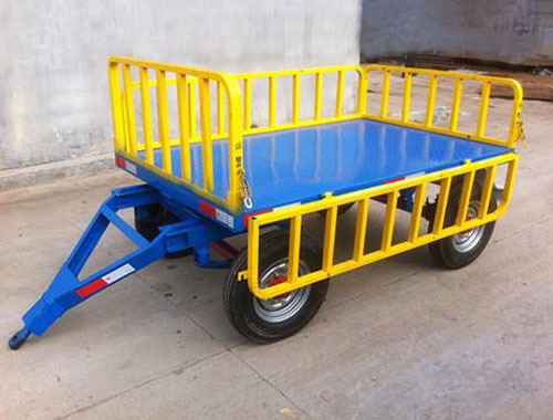 行李拖車(chē)